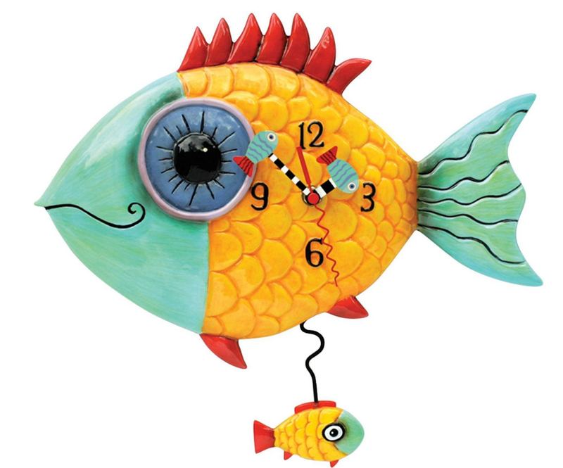 WIDE EYED FISHY CLOCK P8056