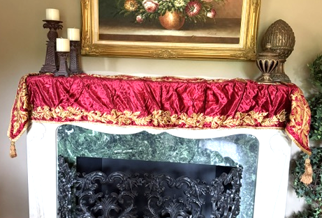 ROYAL ELEGANCE RUNNER/MANTLE COVER RUBY