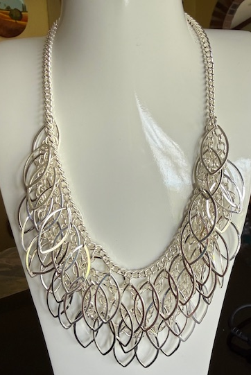 SHINY SILVER FRINGE NECKLACE, ADJUSTABLE SILVER CHAIN