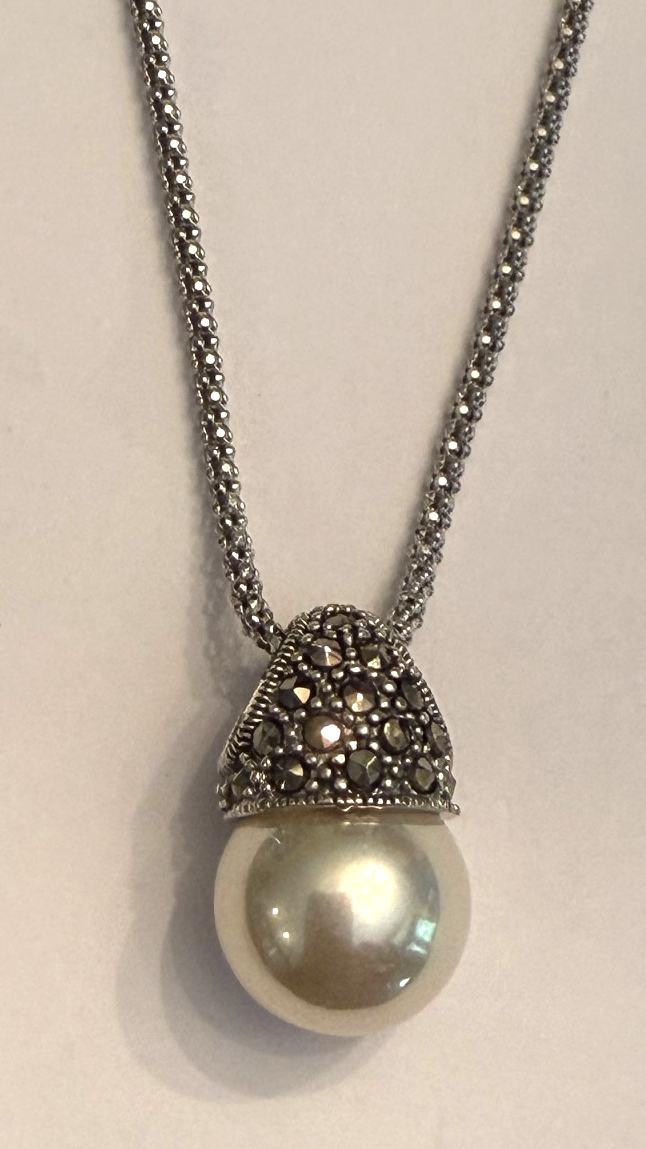 MARCASITE 3/4" BUCKET PENDANT WHITE PEARL, 16" STERLING CHAIN WITH LOBSTER CLASP