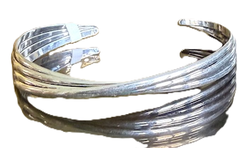SILVERTONE BANGLE BRACELET