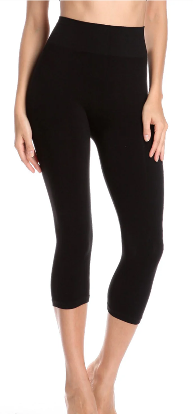 LUXURY LEGGIN BAMBOO FABRIC, CAPRI LENGTH, BLACK, ONE SIZE SM-XL