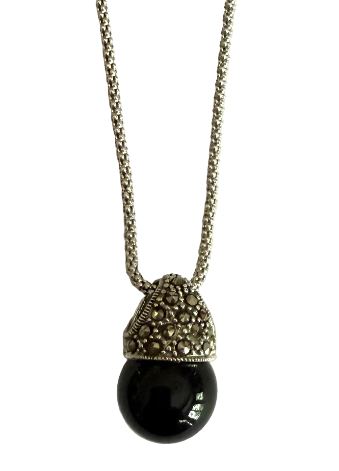 MARCASITE 3/4" BUCKET PENDANT BLACK, 16" STERLING CHAIN WITH LOBSTER CLASP
