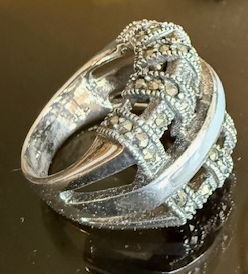 STERLING SILVER MARCASITE MOTHER OF PEARL STONE RING