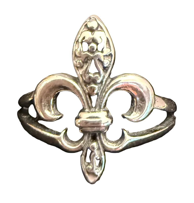 FILIGREE FLEUR DE LIS STERLING SILVER RING