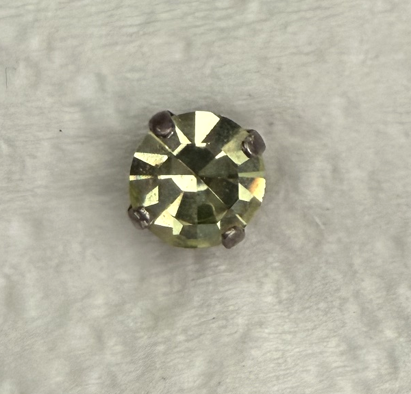 MARIANA EARRINGS STUDS: green crystal 8.5mm stone in silver setting, post backs
