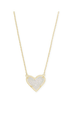 KENDRA SCOTT NECKLACE ARI HEART SHORT PENDANT GOLD IRIDESCENT DRUSY